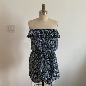 Strapless / tube dress